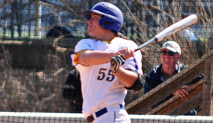 Baseball Loses to Limestone in Ninth Inning