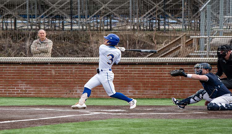 Mars Hill defeated by Tusculum in final game of series