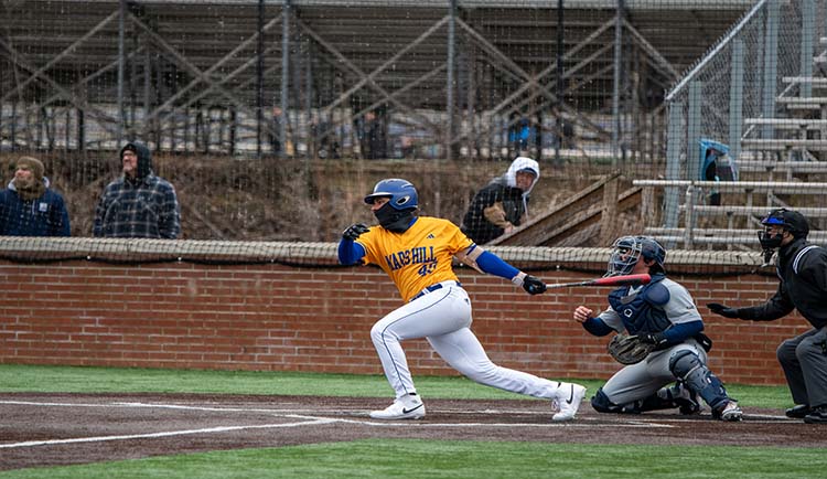Mars Hill downed in series finale with Wingate
