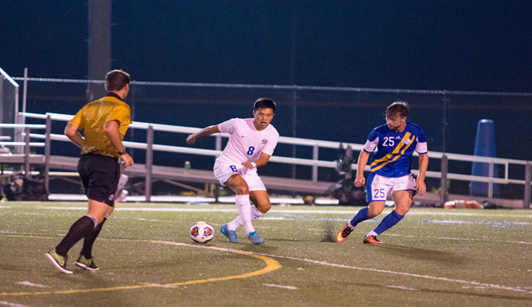 Wu's PK Lifts Lions Over Bobcats