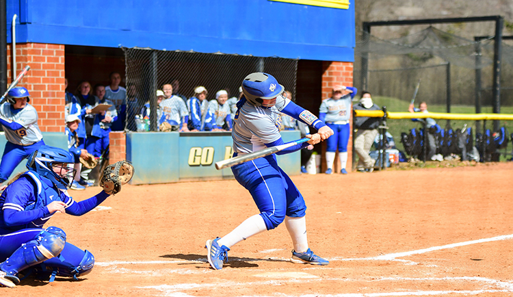 Mars Hill splits with Tusculum