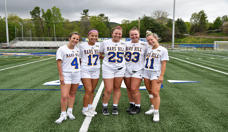 Lions close out season on Senior Day