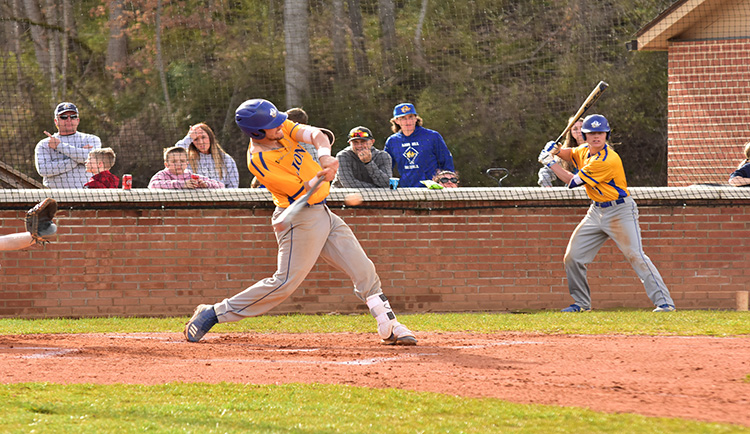 Mars Hill routs King in non-conference play, 25-6