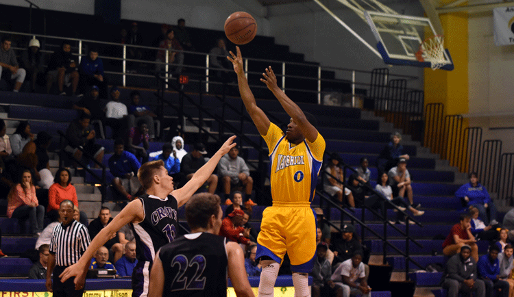 Men's Basketball Loses to Queens