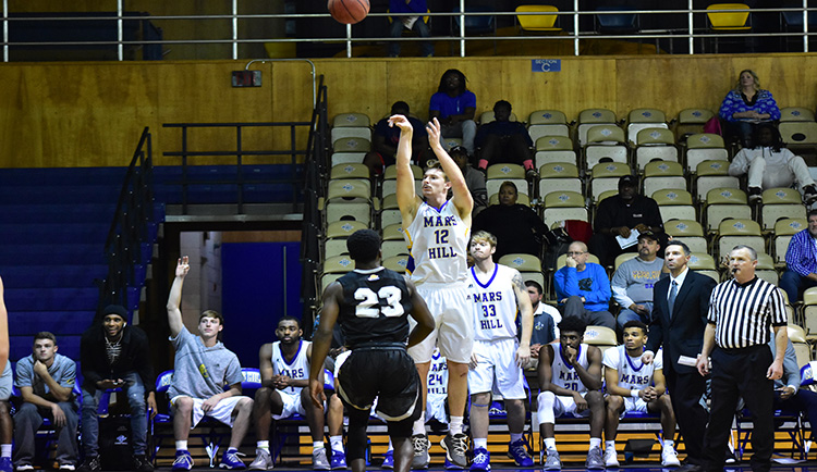 Mars Hill defeats Southern Wesleyan, 72-52, in non-conference action