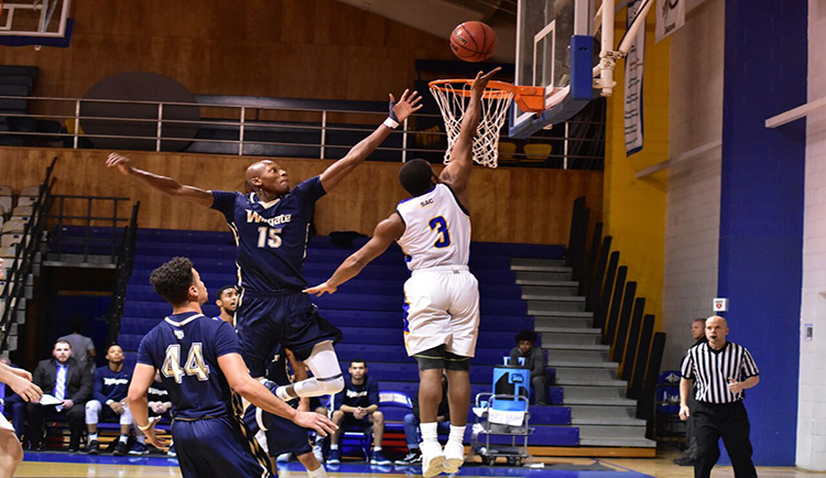 Mars Hill downed by No. 1 Lincoln Memorial