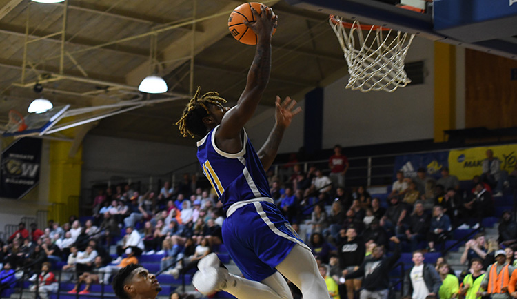 Eagles rally late to overcome Mars Hill