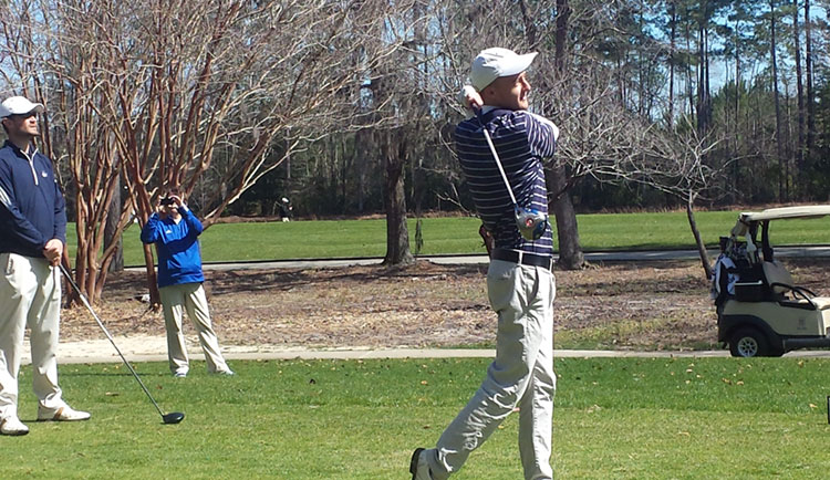 Lumley Leads Men's Golf to Second Place Finish