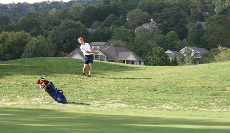 Butler in top five, Mars Hill fourth after first round at Bob Dibble Classic