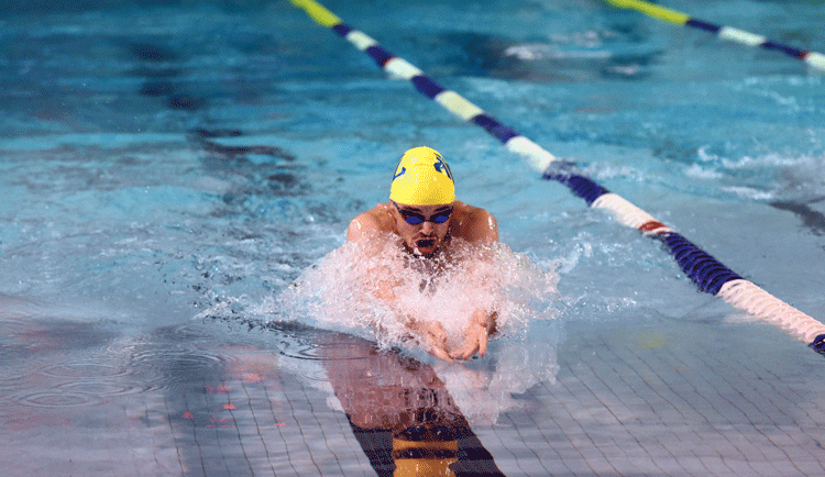 Men's Swimming Leads After Opening Day of Sewanee Invite