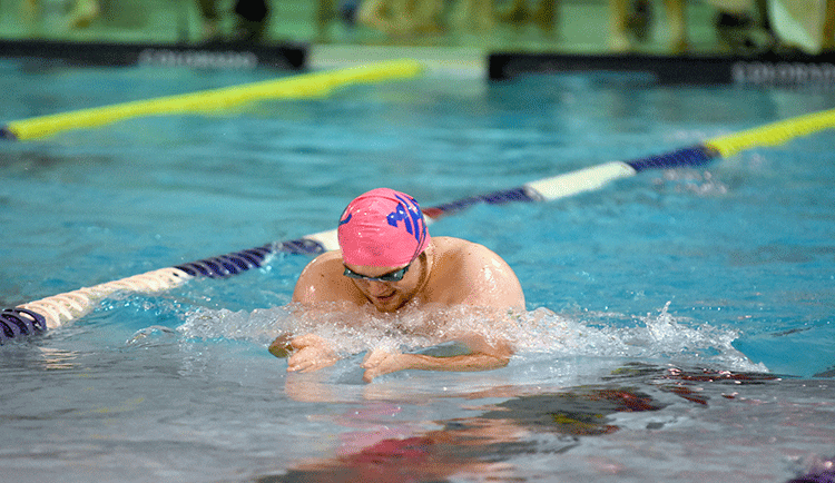 Men's Swimming Picks Up Win at Igloo Invitational