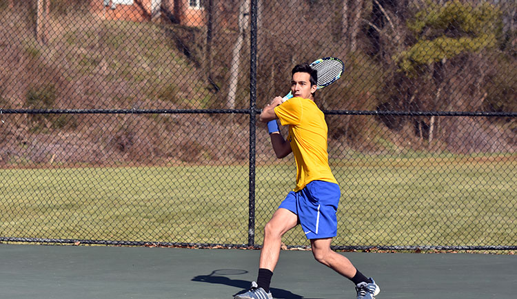 Men's Tennis Drops Pair of Decisions to Brevard and Belmont Abbey