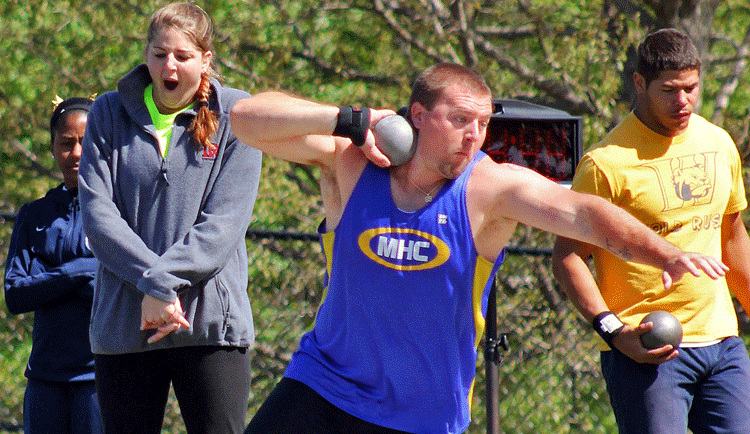 Men's Track Sets Two Meet Records at Terrier Relays