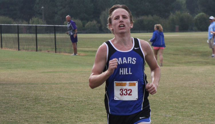 Griggs Finishes With Personal Best Time at Royals XC Challenge