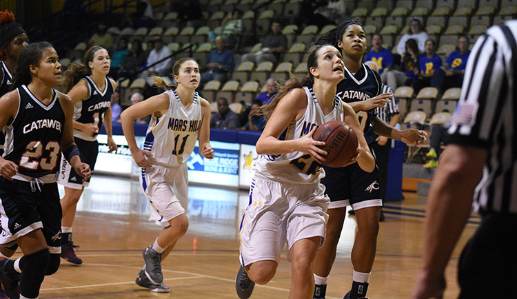 Women's Basketball Continues Late Season Push With Win Over Newberry
