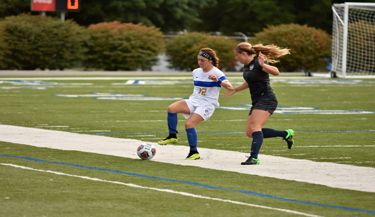 Women's Soccer Loses at Wingate