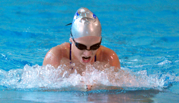 Women's Swimming Adds Two Swimmers for 2014-15