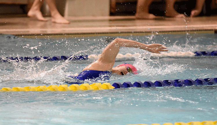 Women's Swimming Concludes Igloo Invitational
