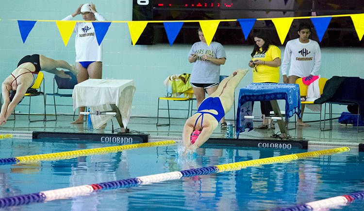 Women's Swimming Picks Up Pair of Wins Against Union and Urbana