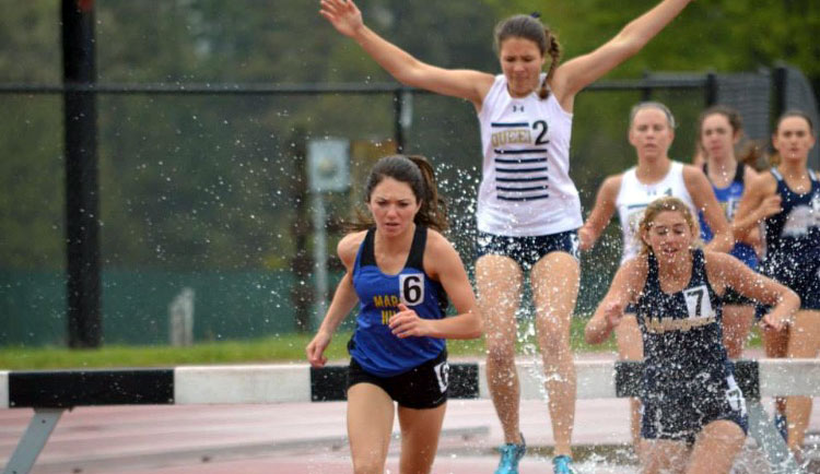 Viscusi Sets School Record in 3,000 Meter Steeplechase
